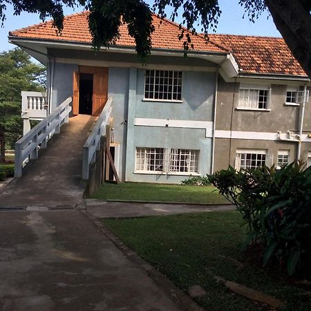 Skyway Hotel Entebbe Exterior photo
