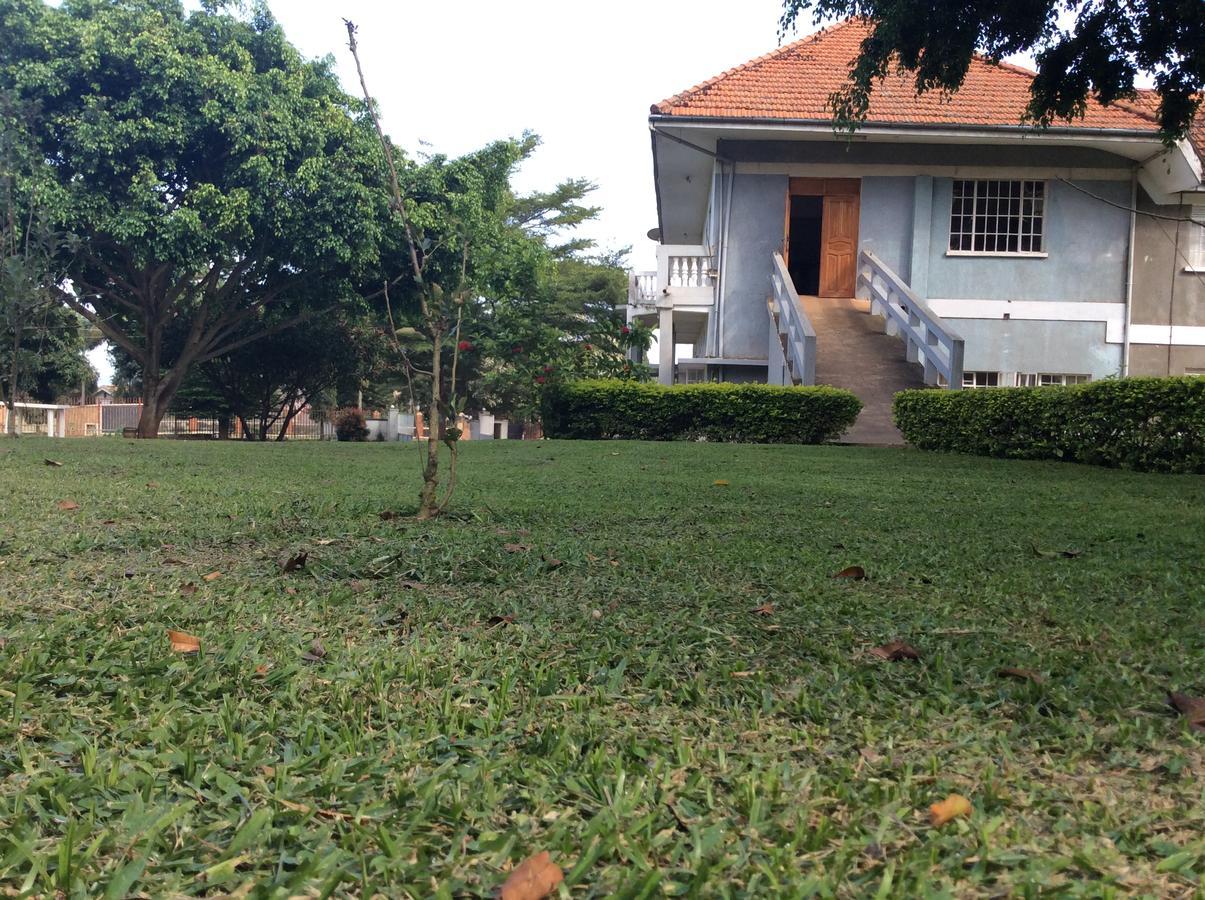 Skyway Hotel Entebbe Exterior photo